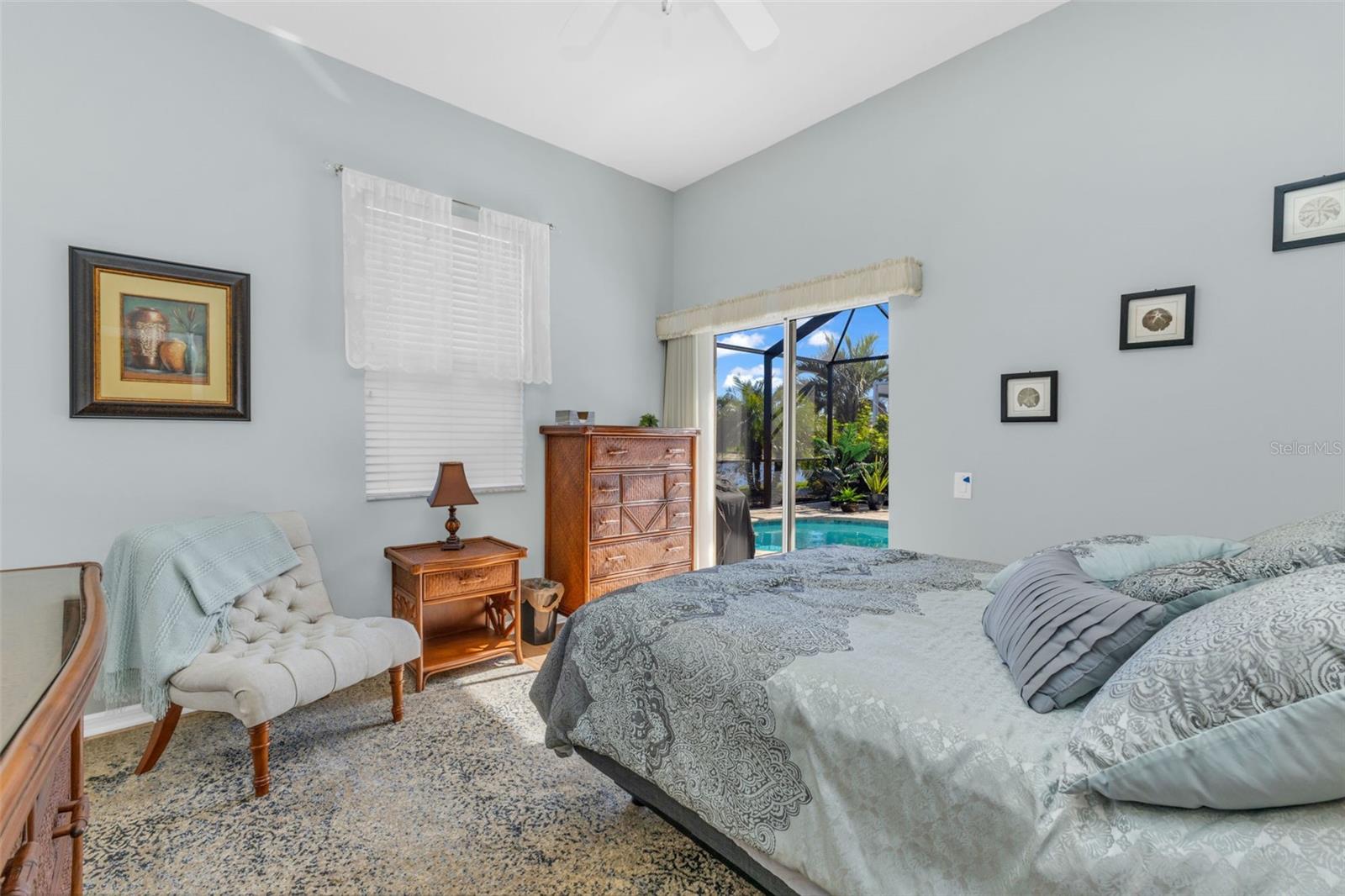 Image 38 of 73 For 1989 Coconut Palm Circle