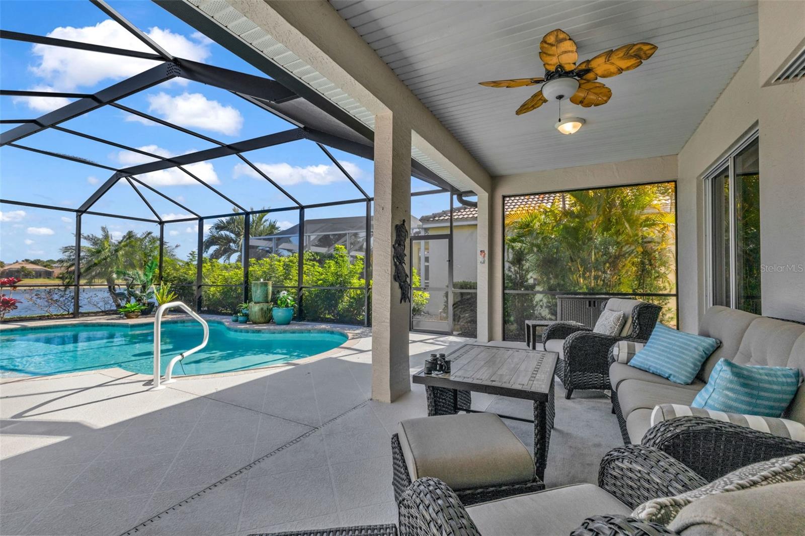 Image 43 of 73 For 1989 Coconut Palm Circle