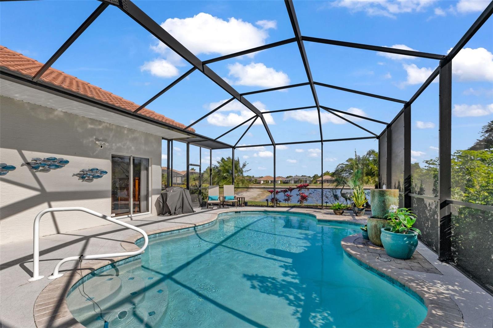 Image 45 of 73 For 1989 Coconut Palm Circle