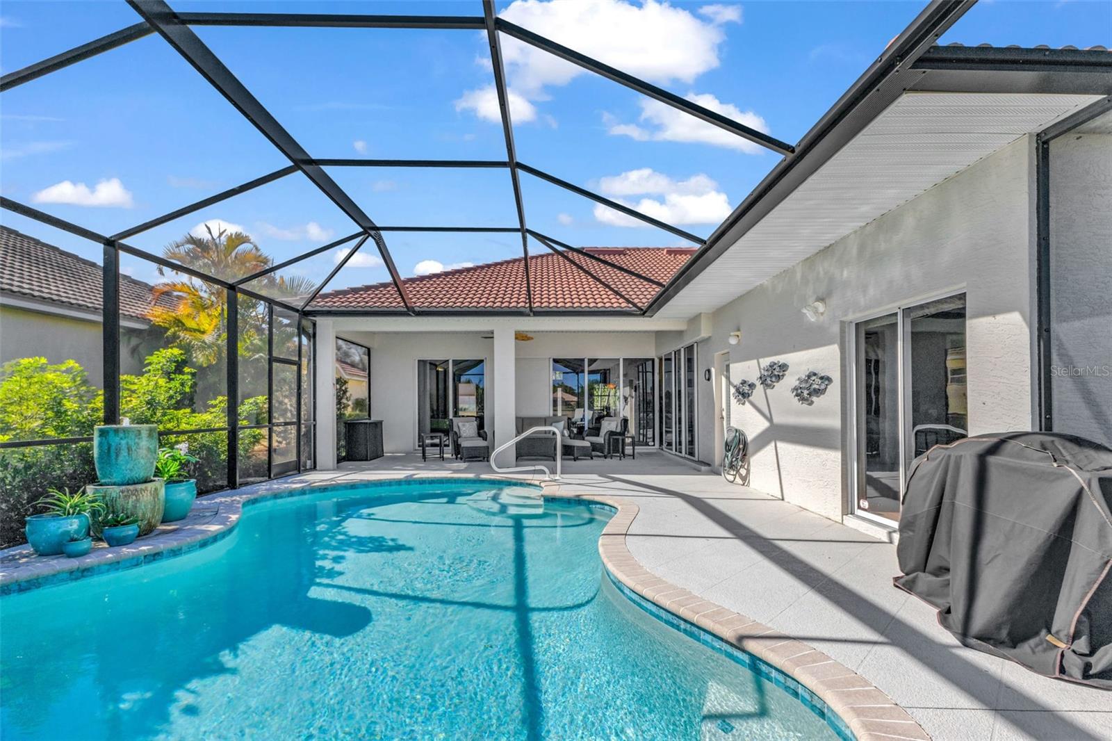 Image 49 of 73 For 1989 Coconut Palm Circle