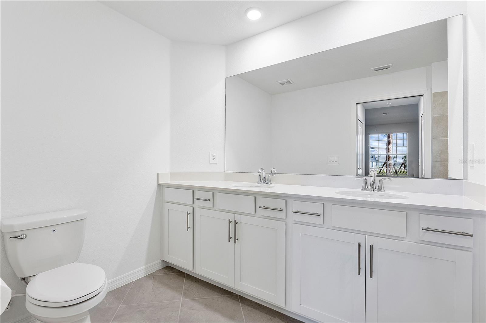 Image 17 of 46 For 15265 Green Acres Avenue 214