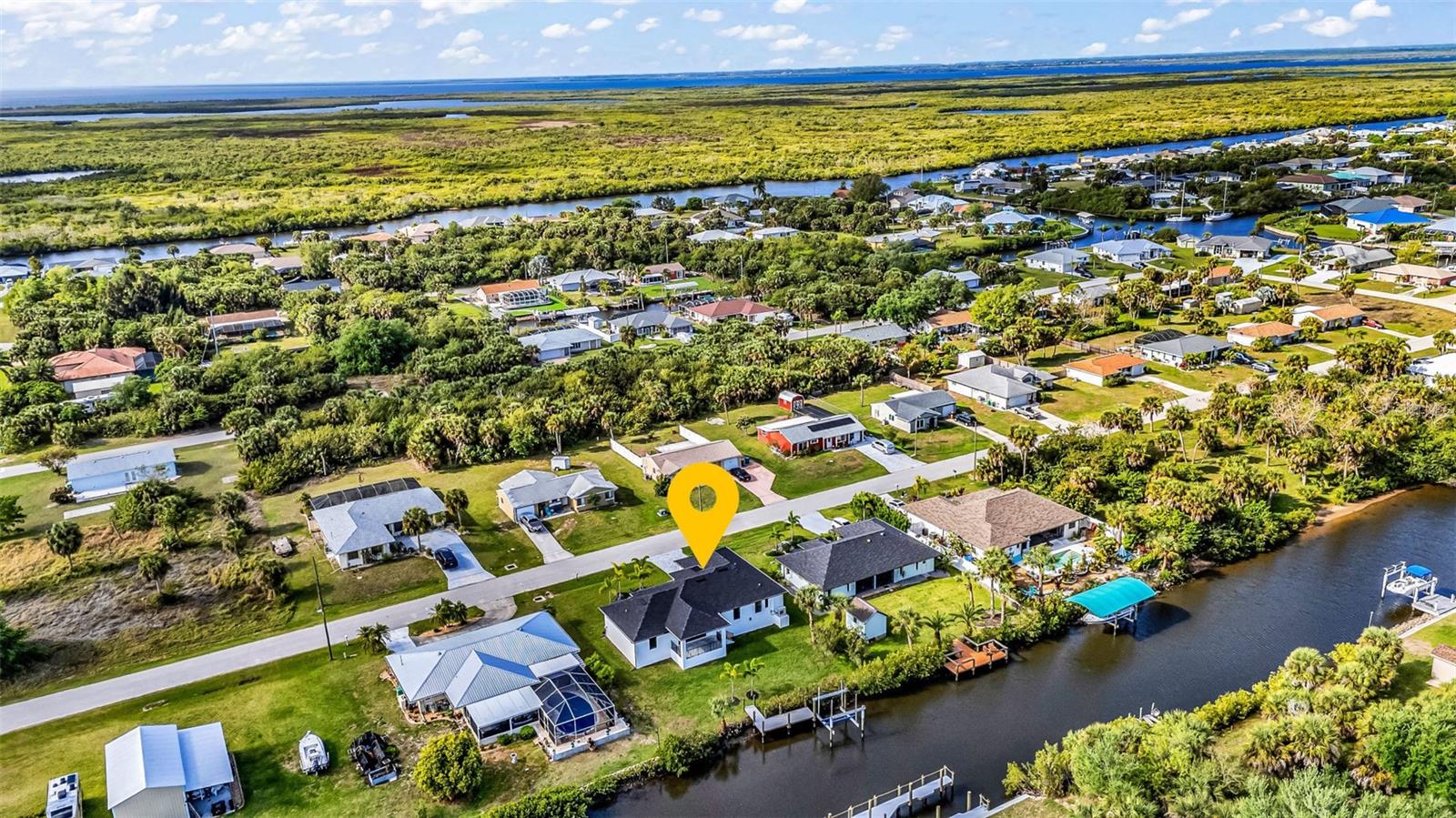 Image 32 of 41 For 18514 Ashcroft Circle