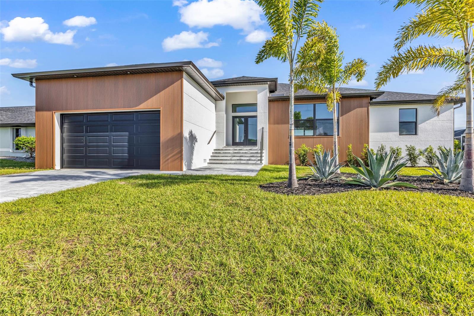 Image 35 of 41 For 18514 Ashcroft Circle