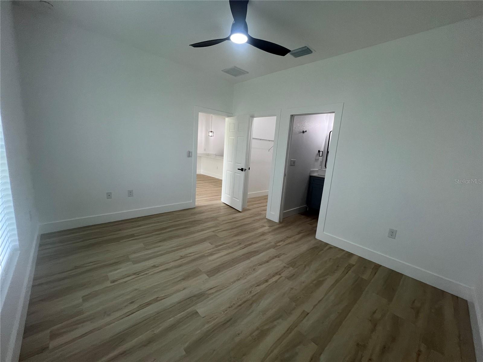 Image 12 of 31 For 8249 Dimstead Street