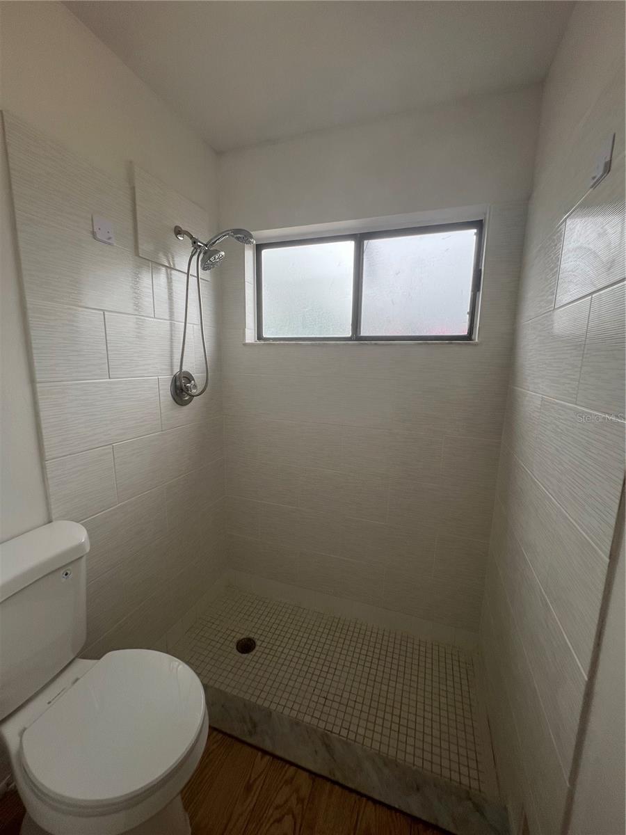 Image 20 of 28 For 3703 Suburban Lane