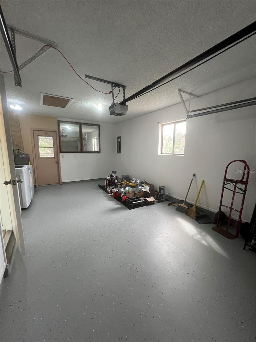 Image 25 of 28 For 3703 Suburban Lane