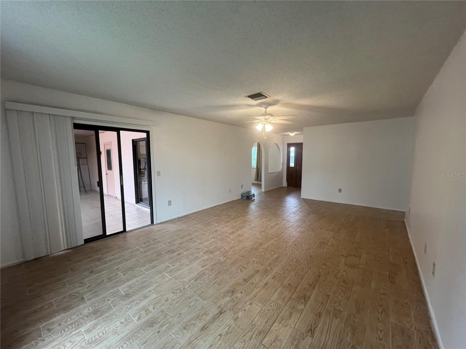 Image 5 of 28 For 3703 Suburban Lane