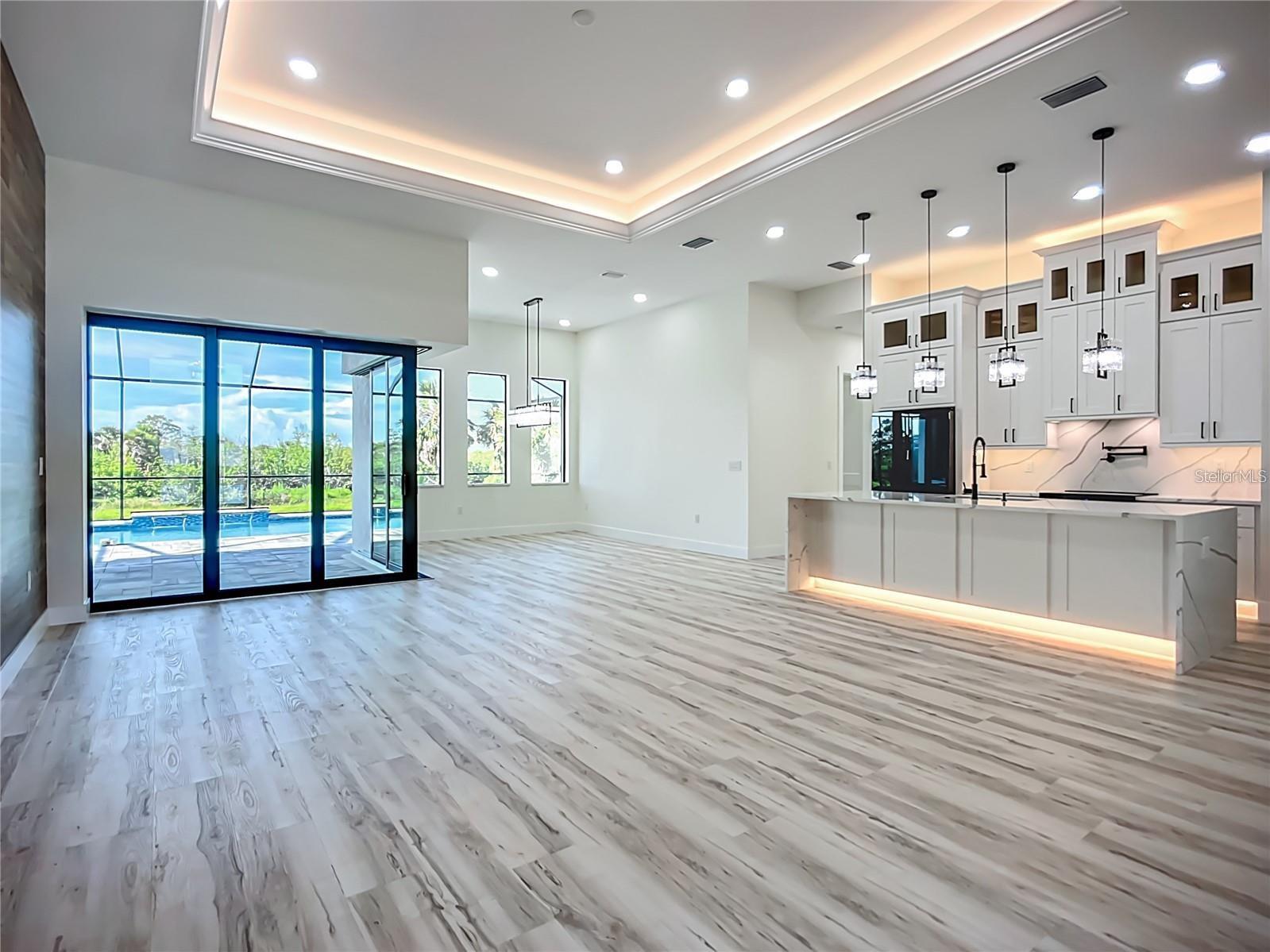 Image 13 of 70 For 1167 Boundary Boulevard