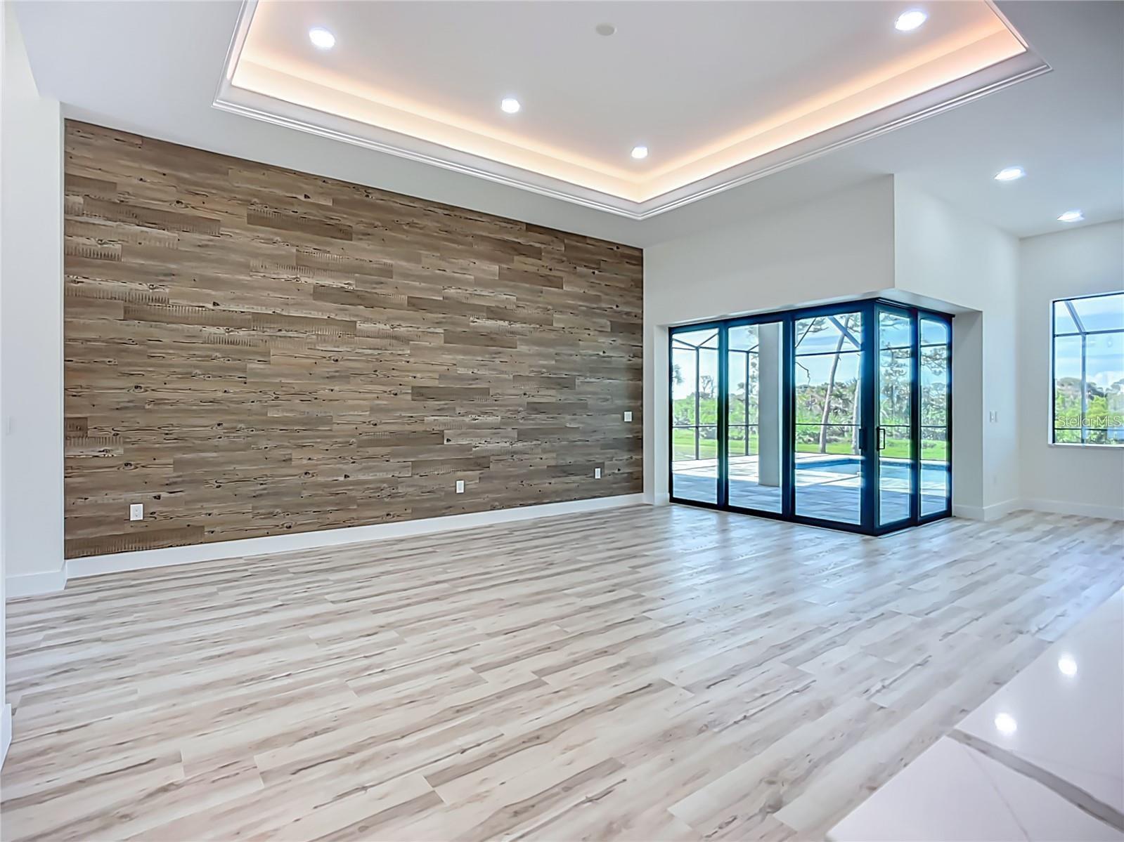 Image 16 of 70 For 1167 Boundary Boulevard