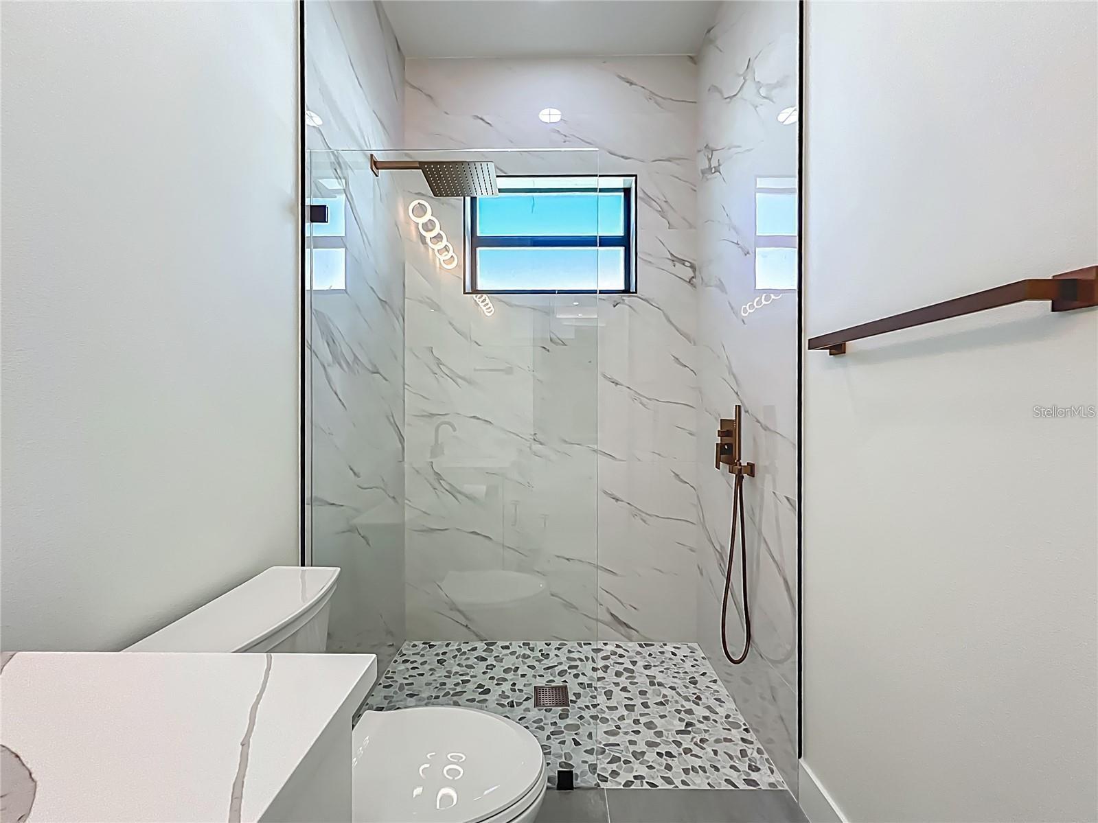 Image 27 of 70 For 1167 Boundary Boulevard