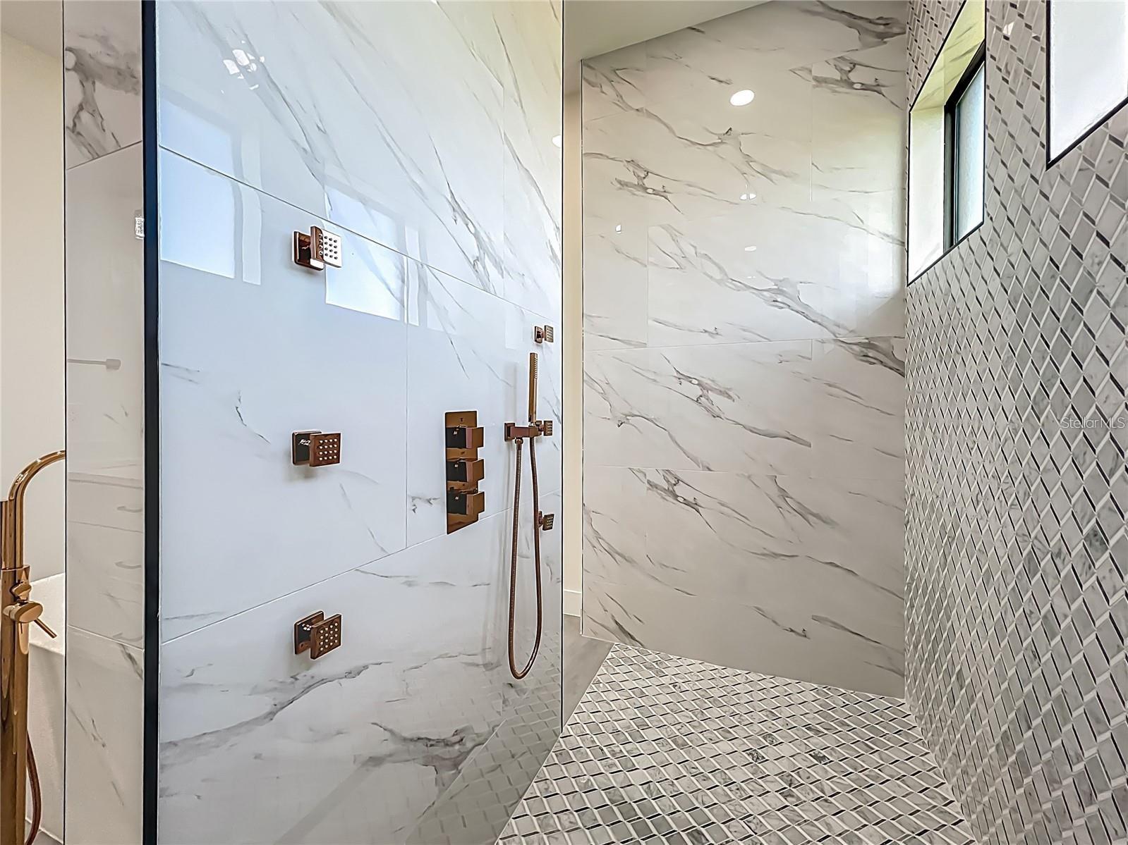 Image 43 of 70 For 1167 Boundary Boulevard