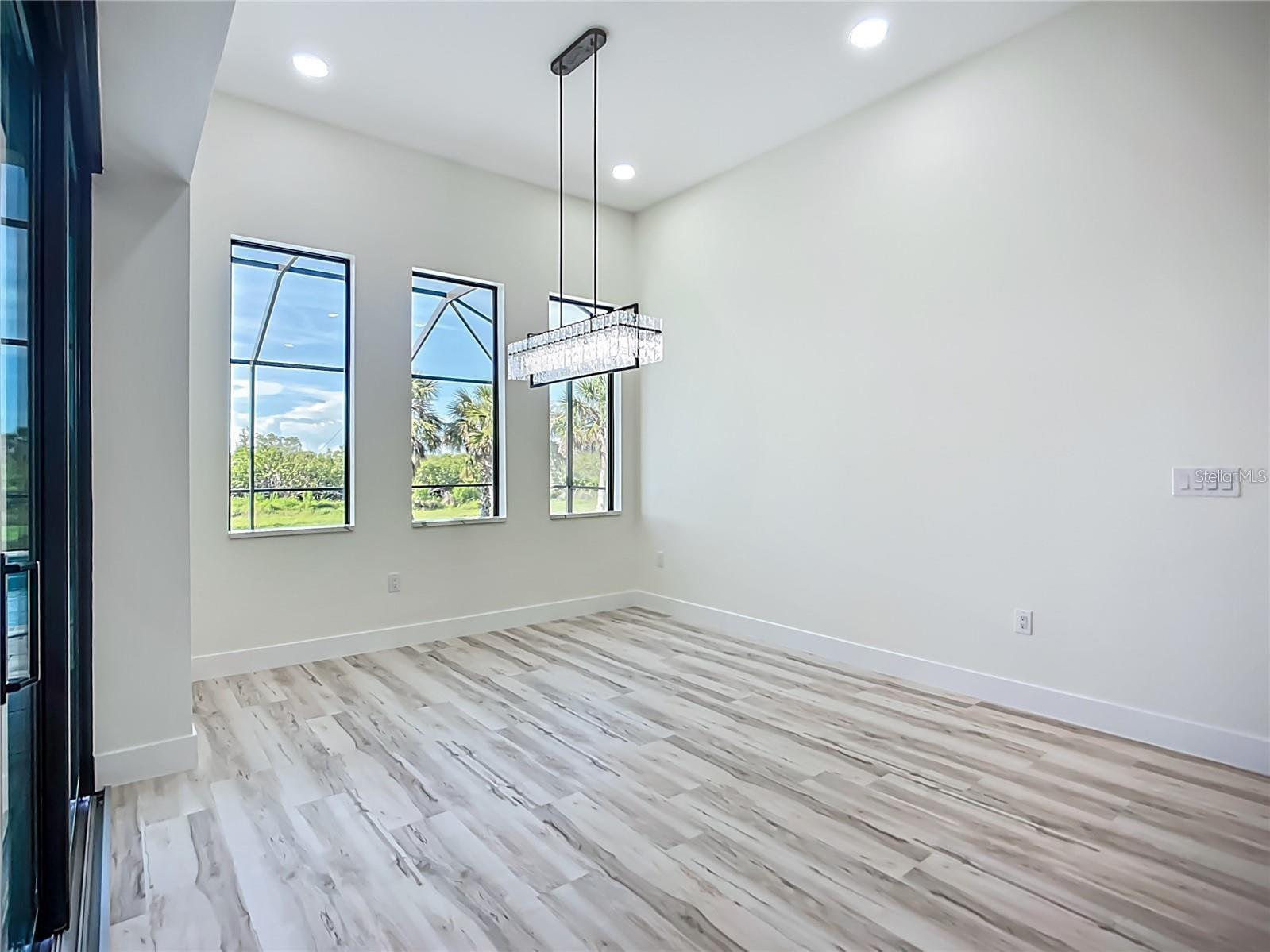 Image 48 of 70 For 1167 Boundary Boulevard