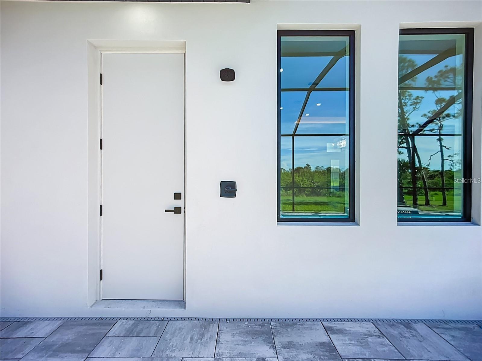 Image 62 of 70 For 1167 Boundary Boulevard