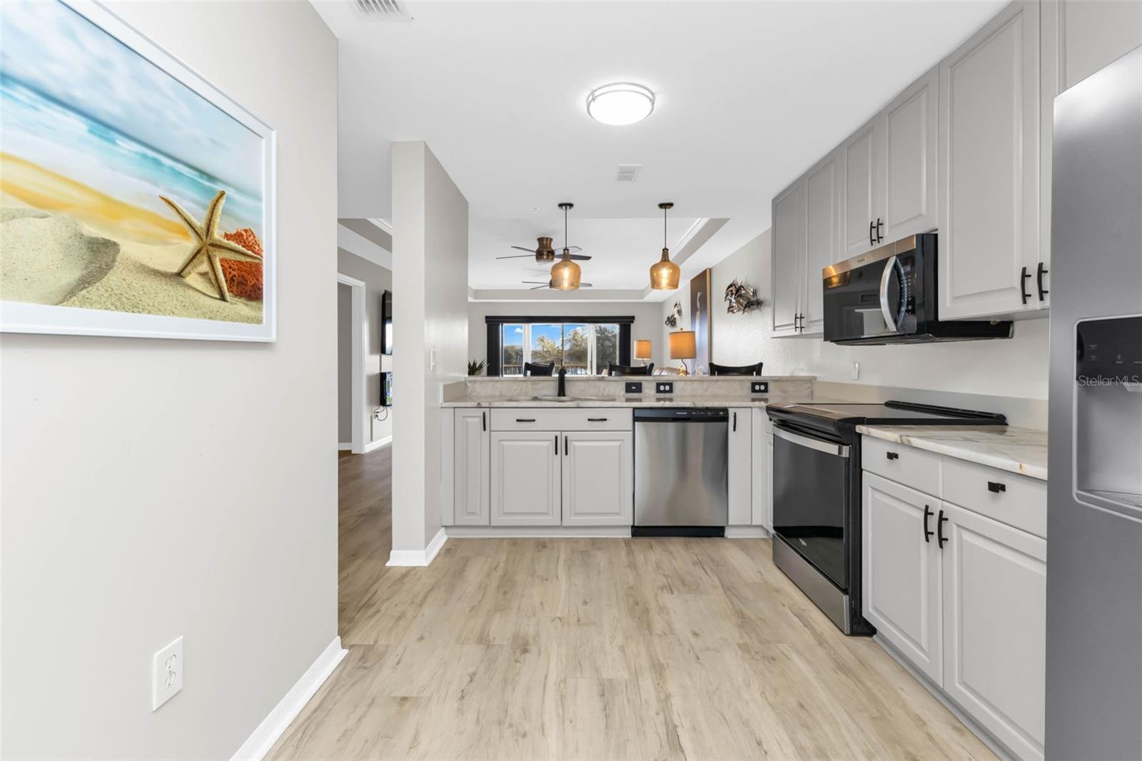 Image 10 of 45 For 3322 Purple Martin Drive 125