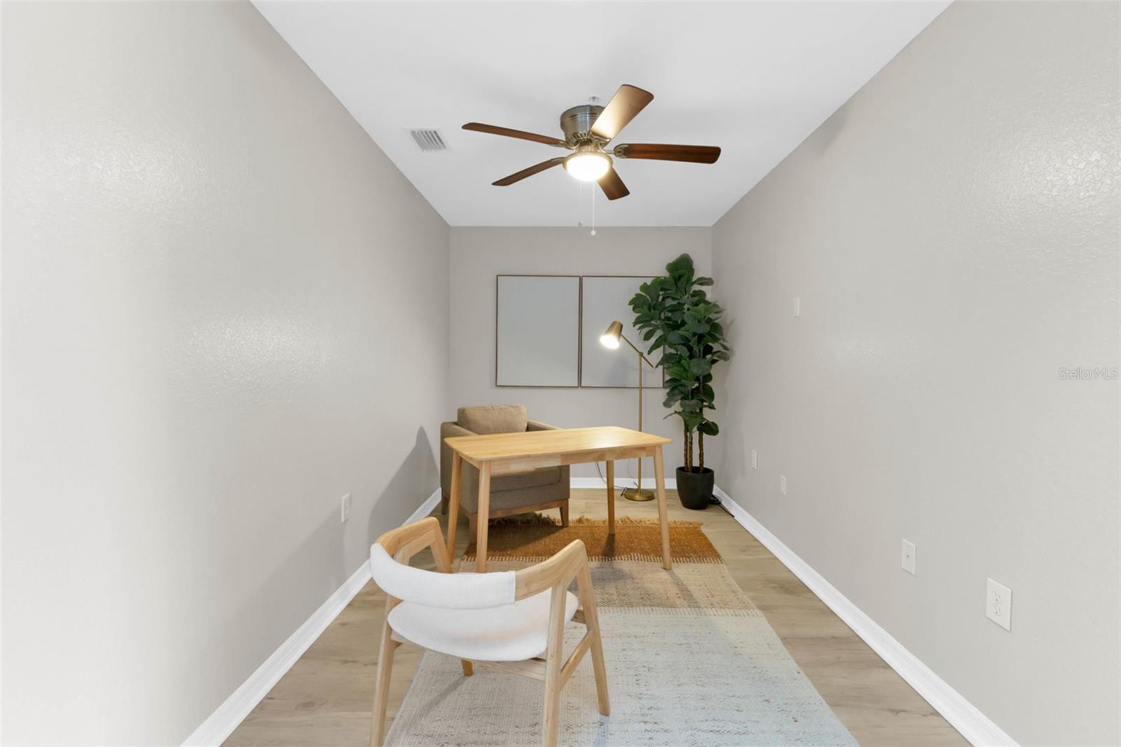 Image 18 of 45 For 3322 Purple Martin Drive 125