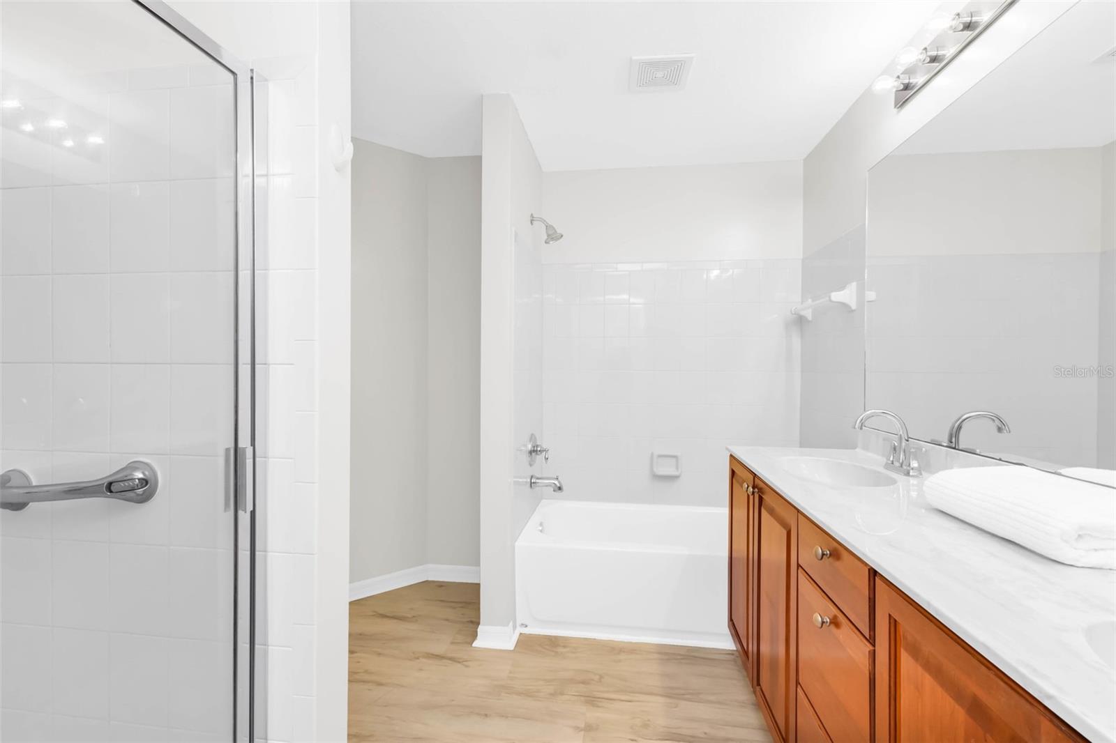 Image 29 of 45 For 3322 Purple Martin Drive 125