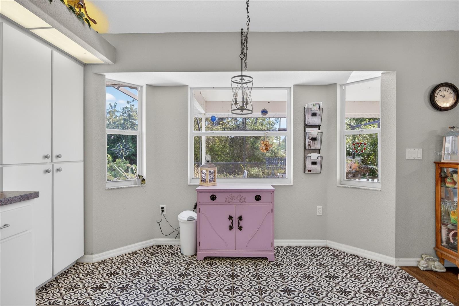 Image 15 of 34 For 1372 Annette Street