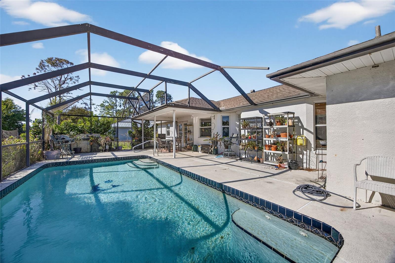 Image 2 of 34 For 1372 Annette Street