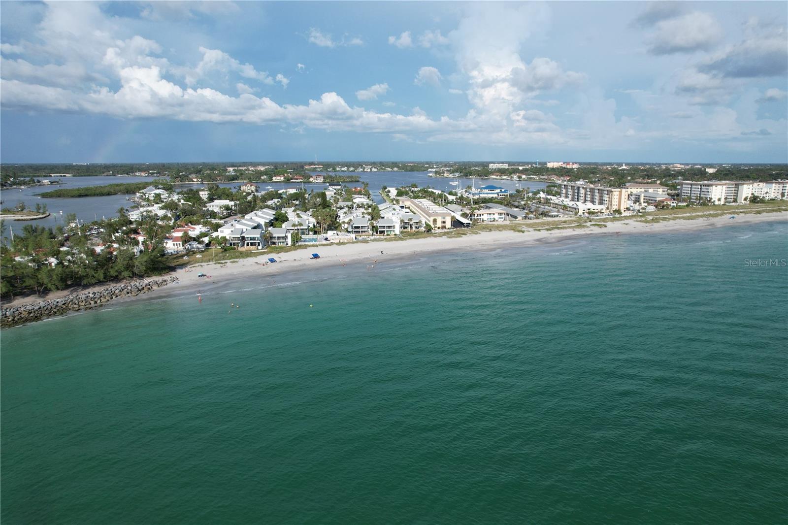 Image 40 of 59 For 500 The Esplanade N 604