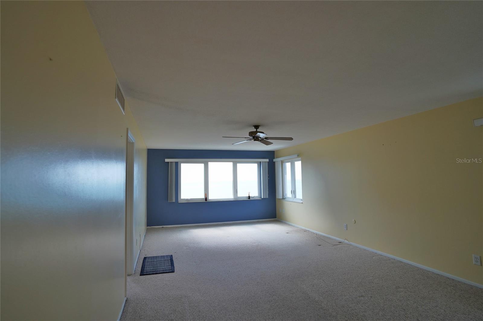 Image 9 of 59 For 500 The Esplanade N 604