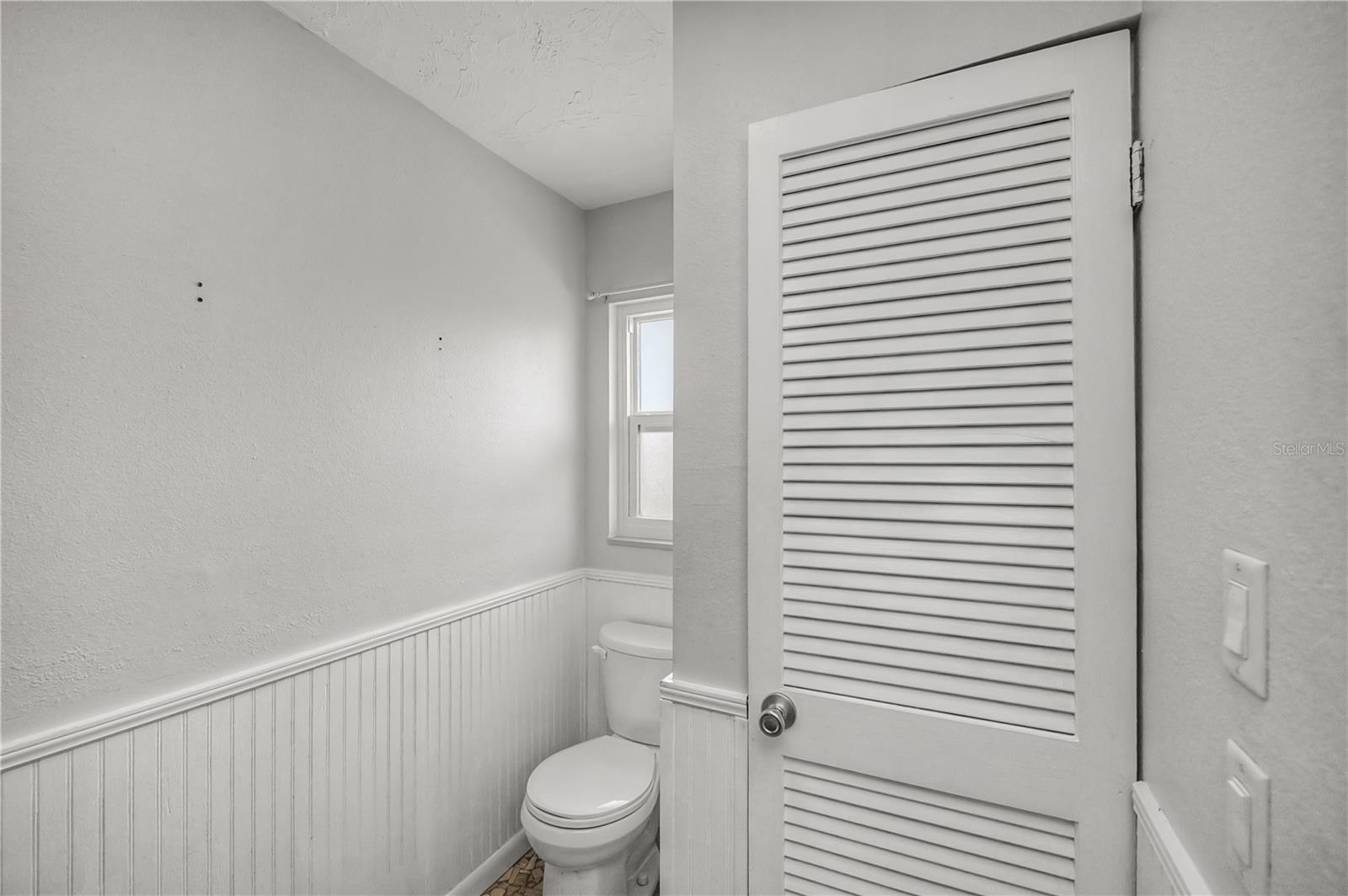 Image 28 of 67 For 2479 Achilles Street