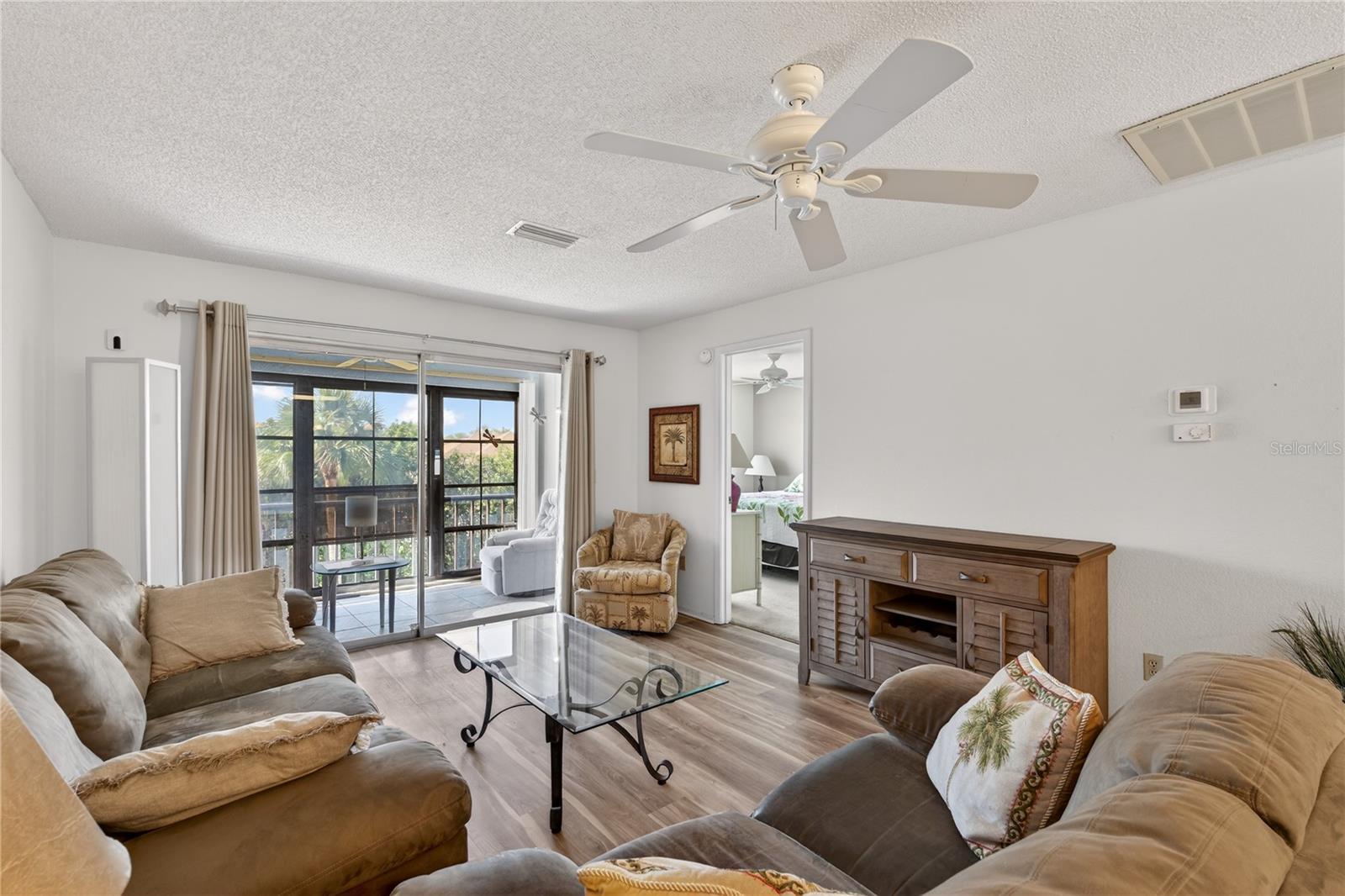 Image 8 of 30 For 25100 Sandhill Boulevard C202