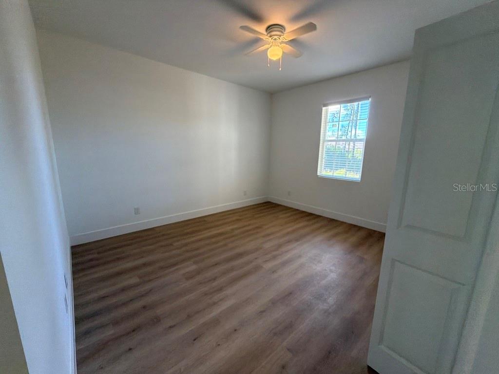 Image 12 of 32 For 4717 28th Street Sw 4717