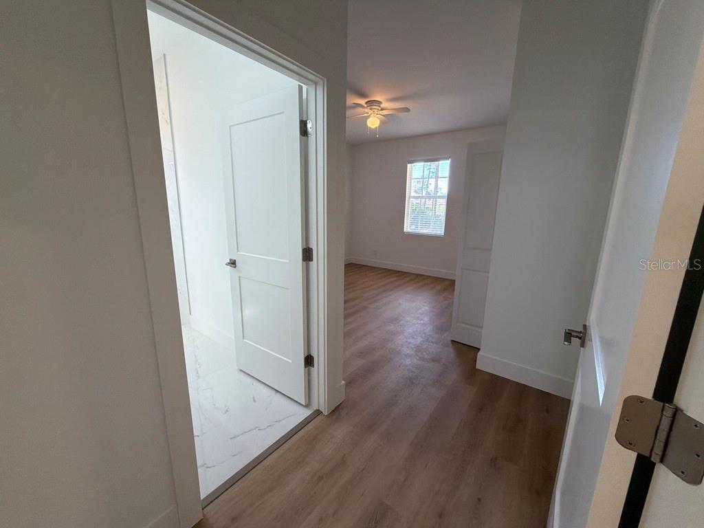 Image 17 of 32 For 4717 28th Street Sw 4717