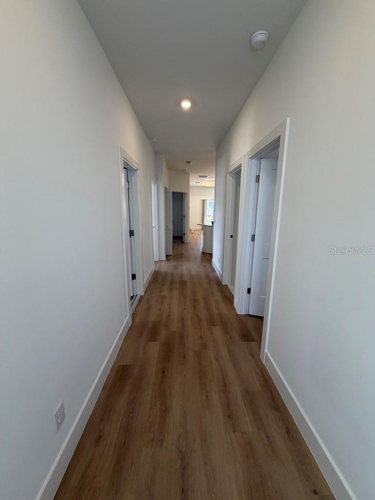 Image 4 of 32 For 4717 28th Street Sw 4717