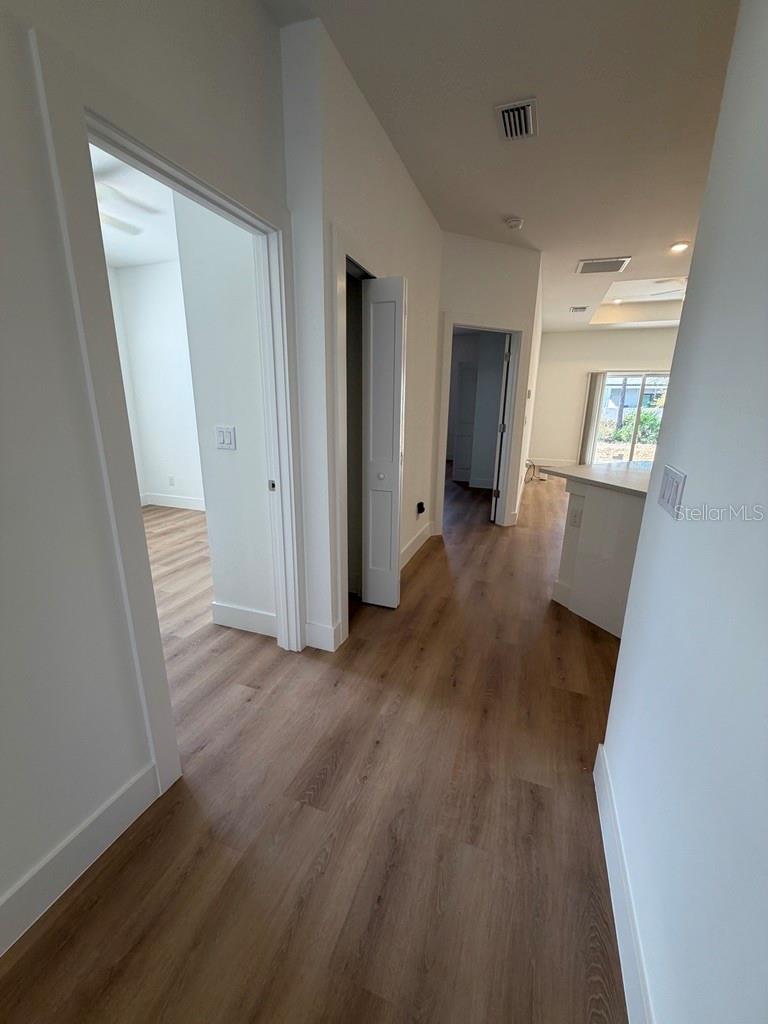 Image 11 of 34 For 4719 28th Street Sw