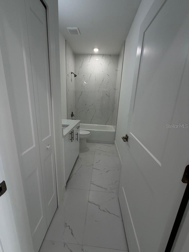 Image 15 of 34 For 4719 28th Street Sw