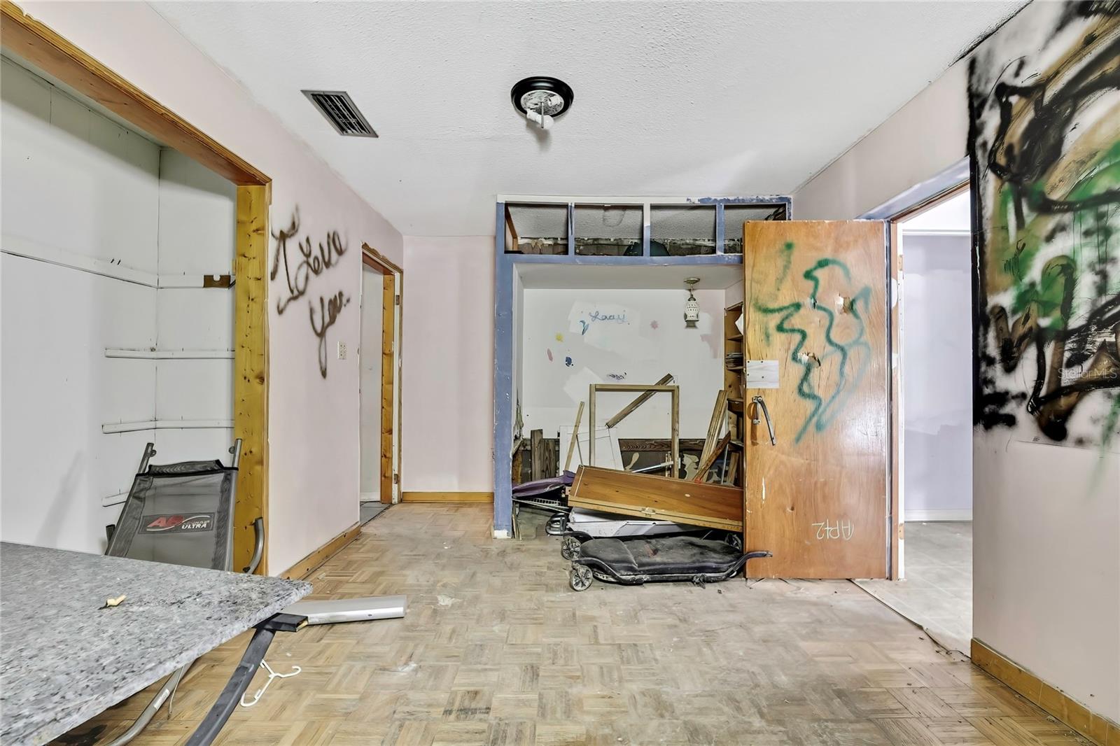 Image 22 of 42 For 12672 Oakview Avenue