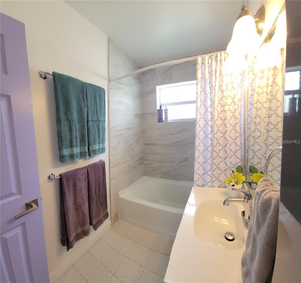 Image 12 of 23 For 8134 Aero Avenue