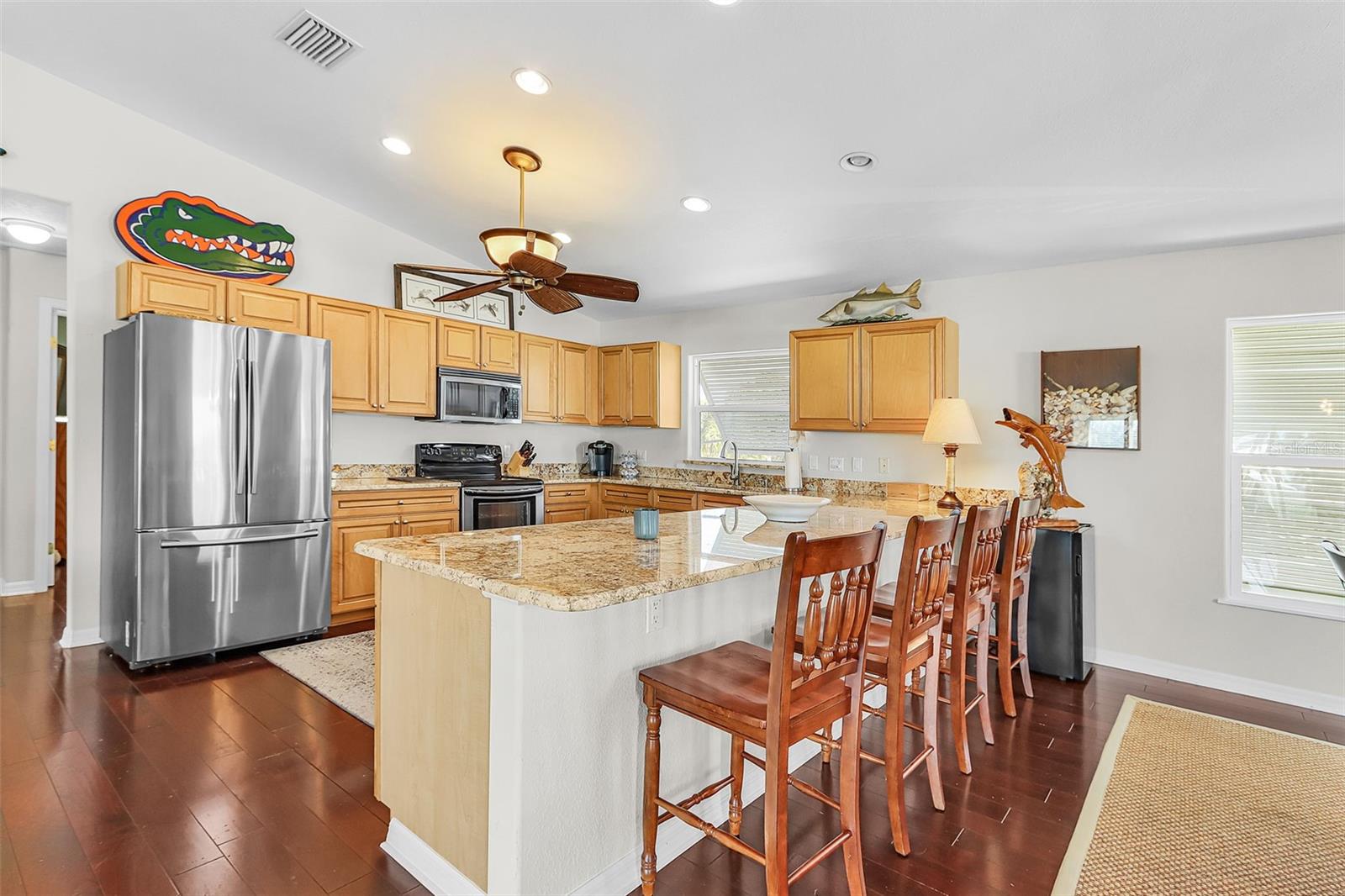 Image 17 of 52 For 16137 Bowline Street