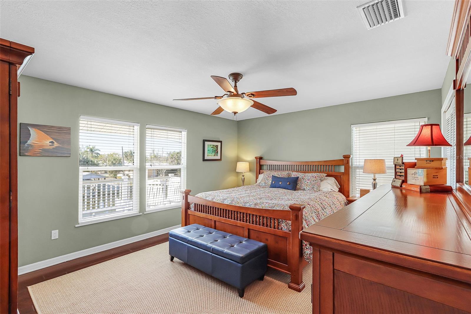 Image 27 of 52 For 16137 Bowline Street