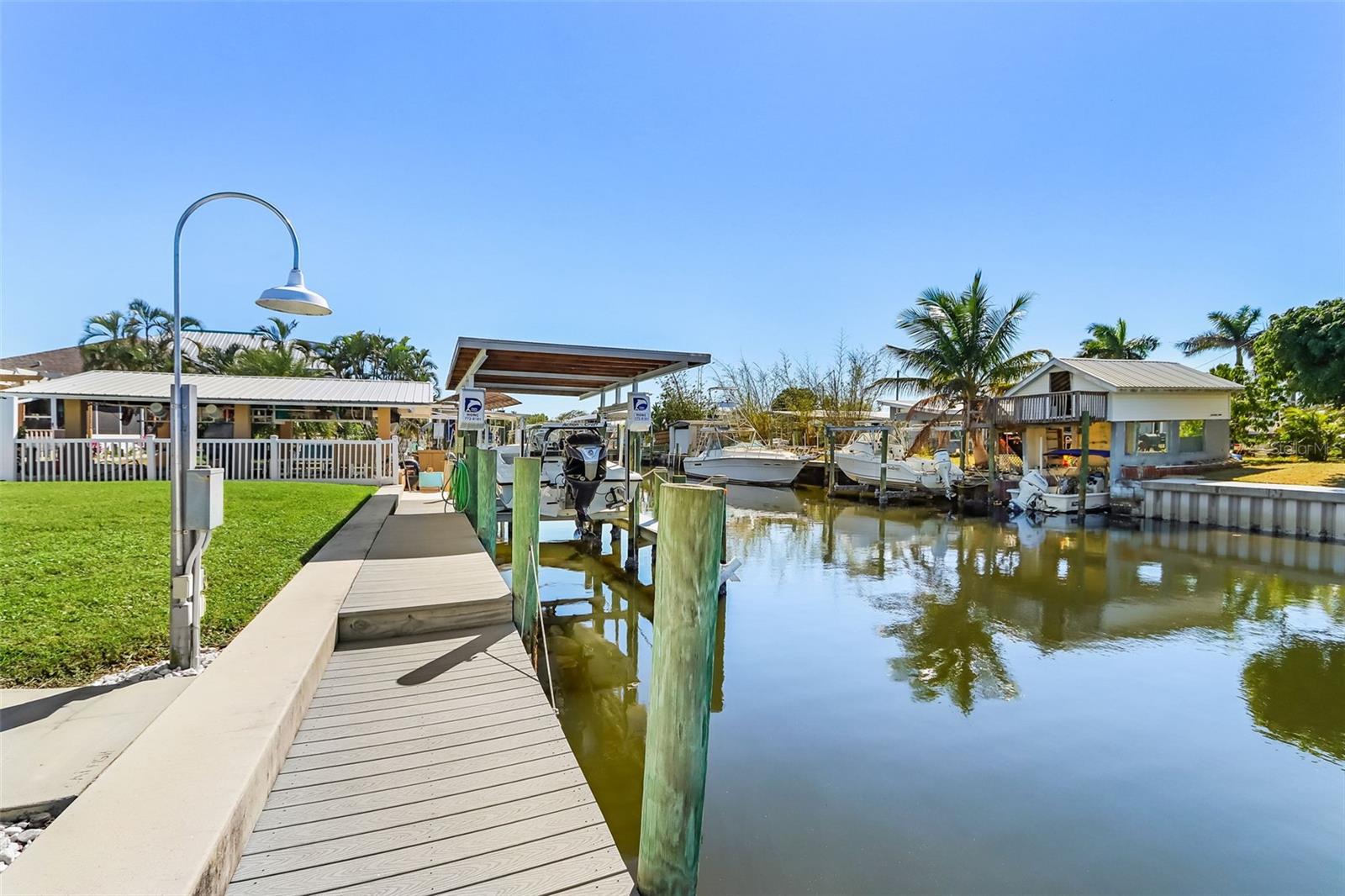 Image 41 of 52 For 16137 Bowline Street