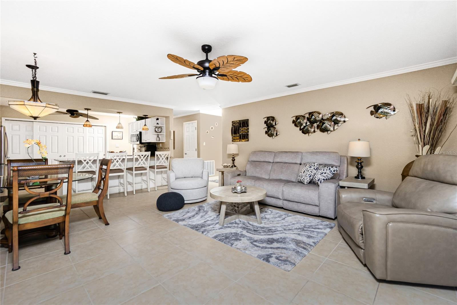 Image 11 of 57 For 316 Coldeway Drive 38