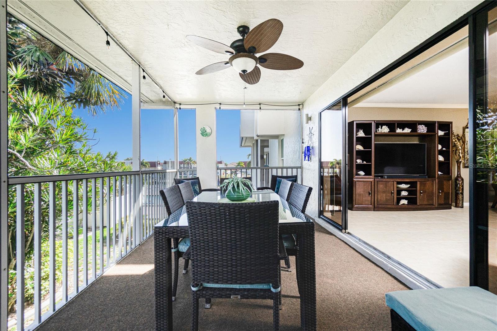 Image 21 of 57 For 316 Coldeway Drive 38