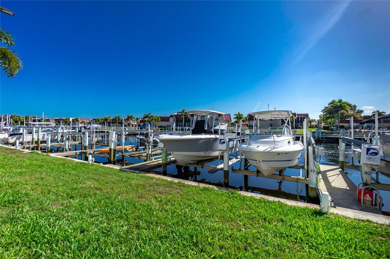 Image 44 of 57 For 316 Coldeway Drive 38