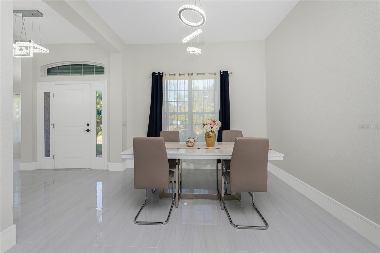 Image 3 of 22 For 22497 Vale Avenue