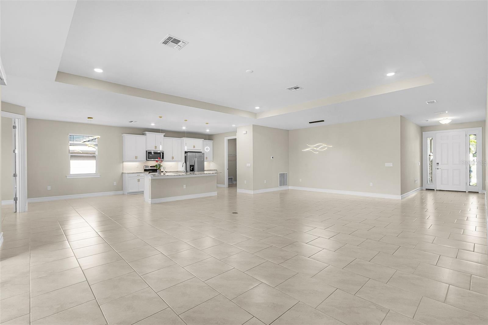 Listing photo id 14 for 838 2nd Street