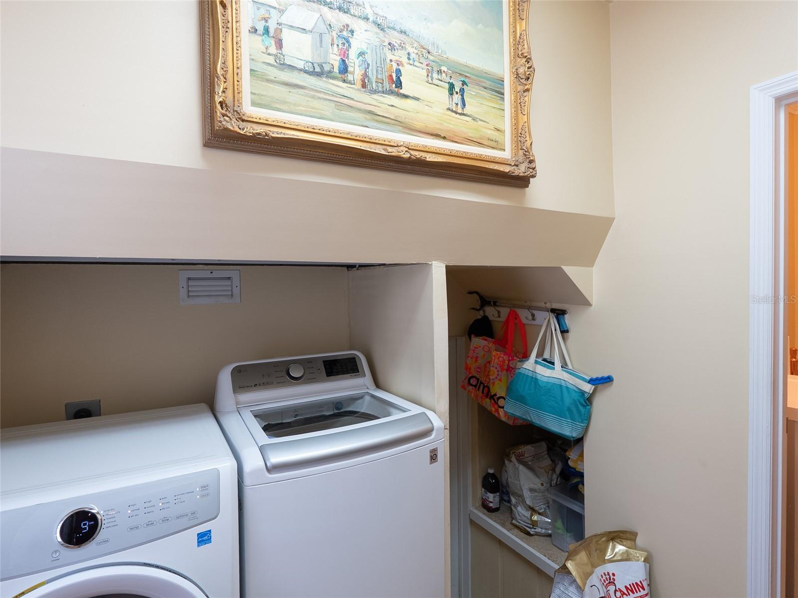 Image 53 of 92 For 4610 Hidden River Road