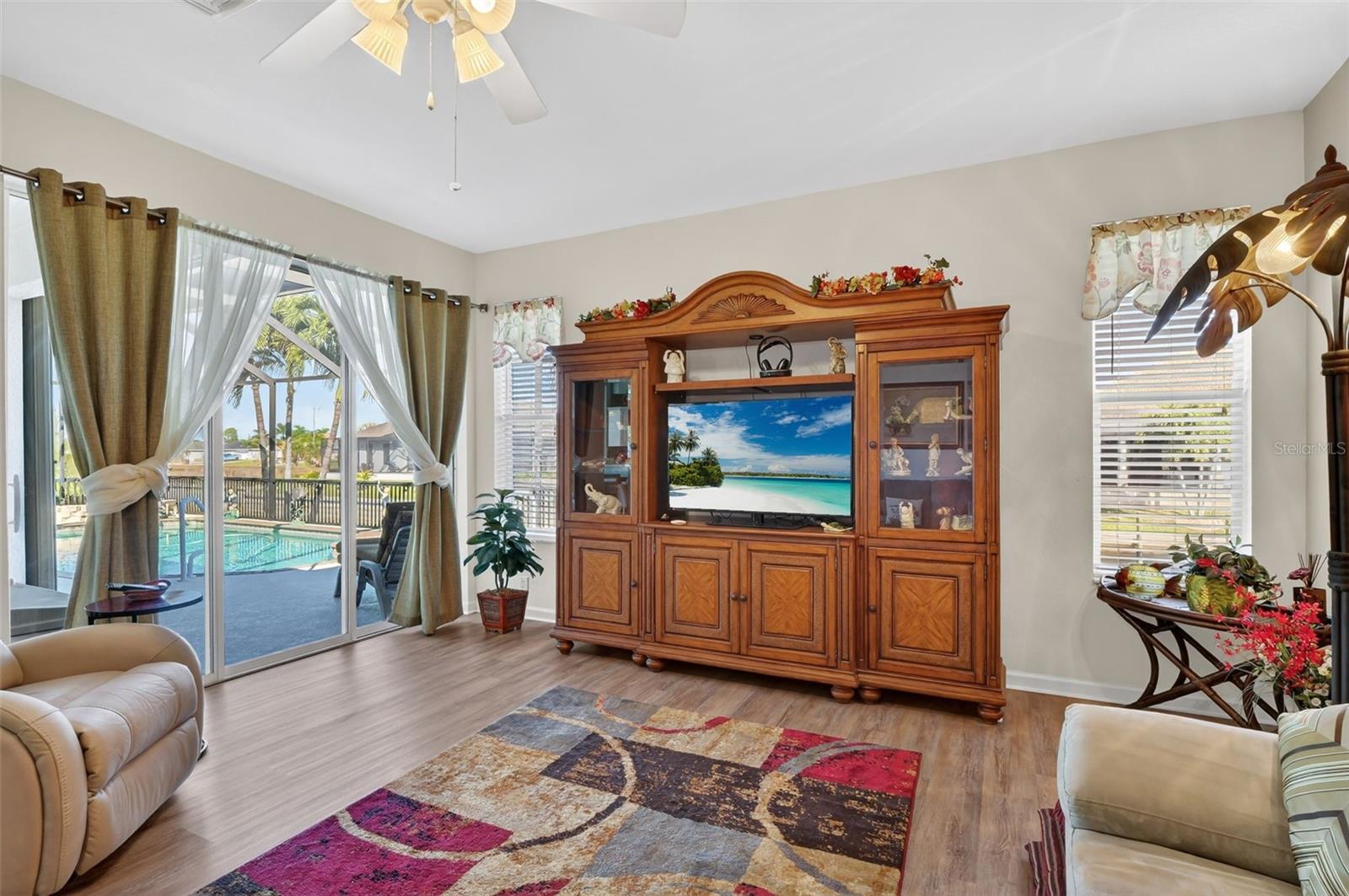 Image 48 of 79 For 1725 29th Terrace