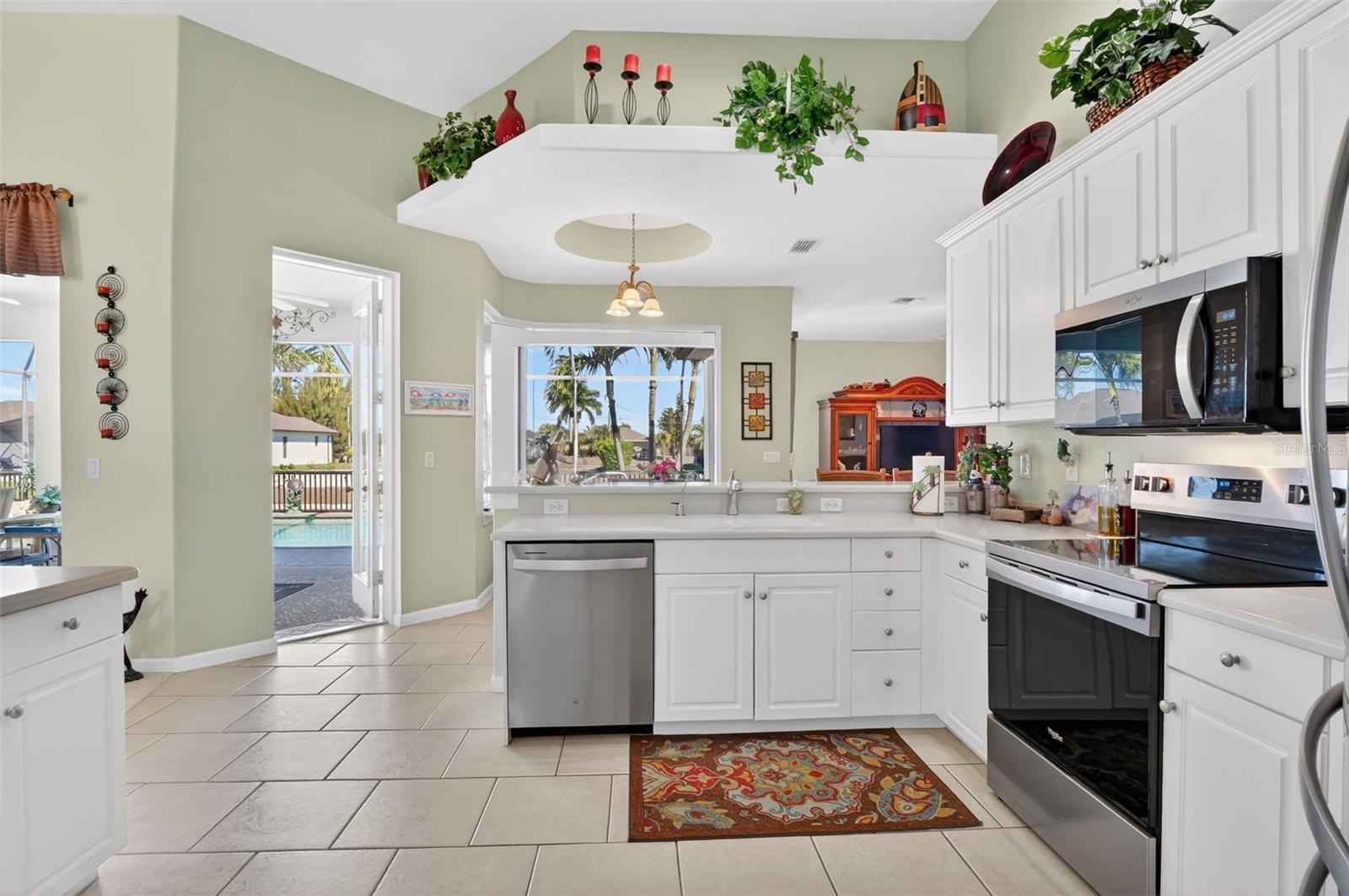 Image 53 of 79 For 1725 29th Terrace