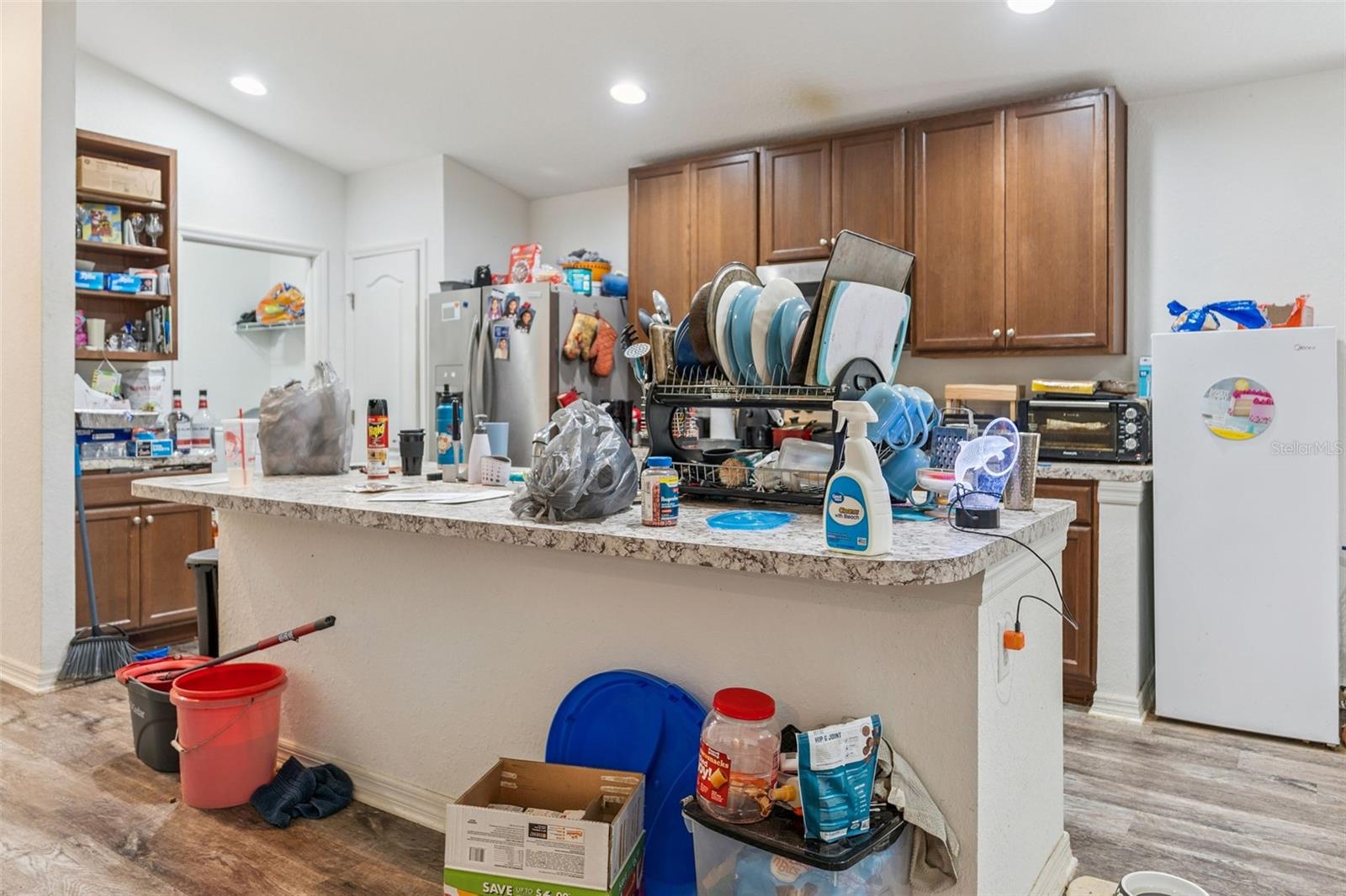 Image 10 of 21 For 206 Lake Mariana Place