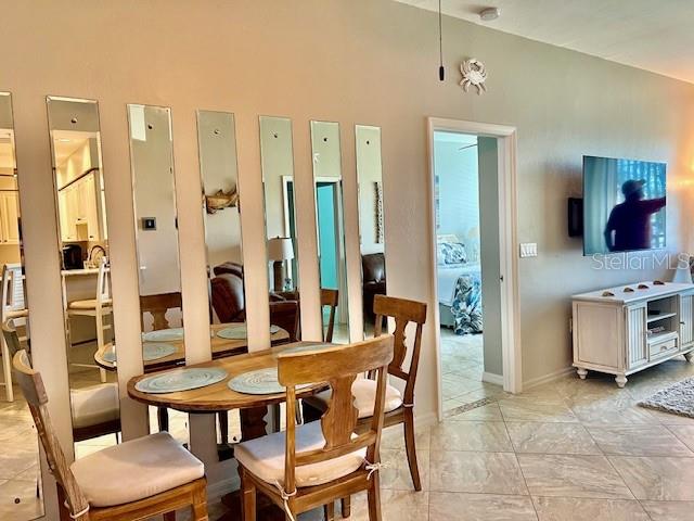 Image 10 of 51 For 2060 Matecumbe Key Road 2102