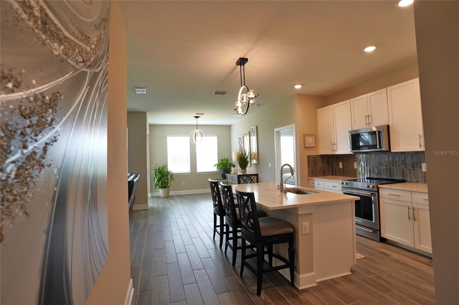 Image 12 of 100 For 286 Daylily Boulevard