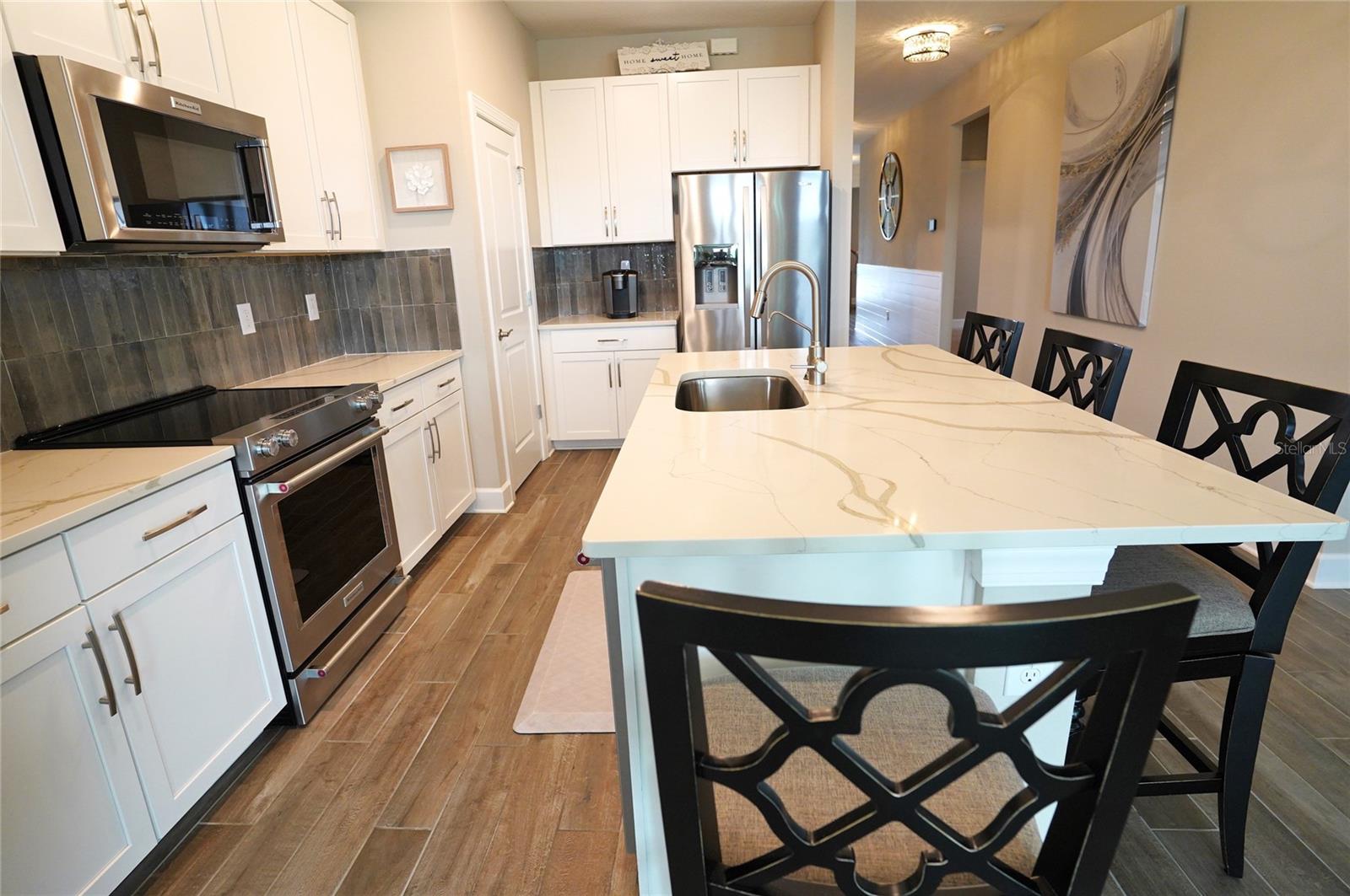 Image 18 of 100 For 286 Daylily Boulevard