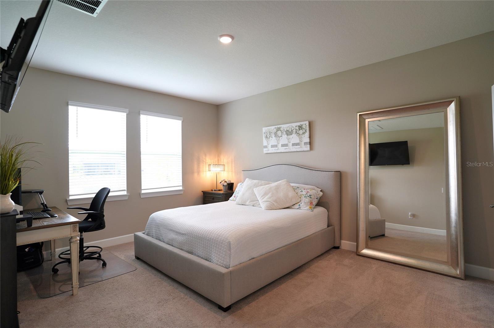 Image 20 of 100 For 286 Daylily Boulevard