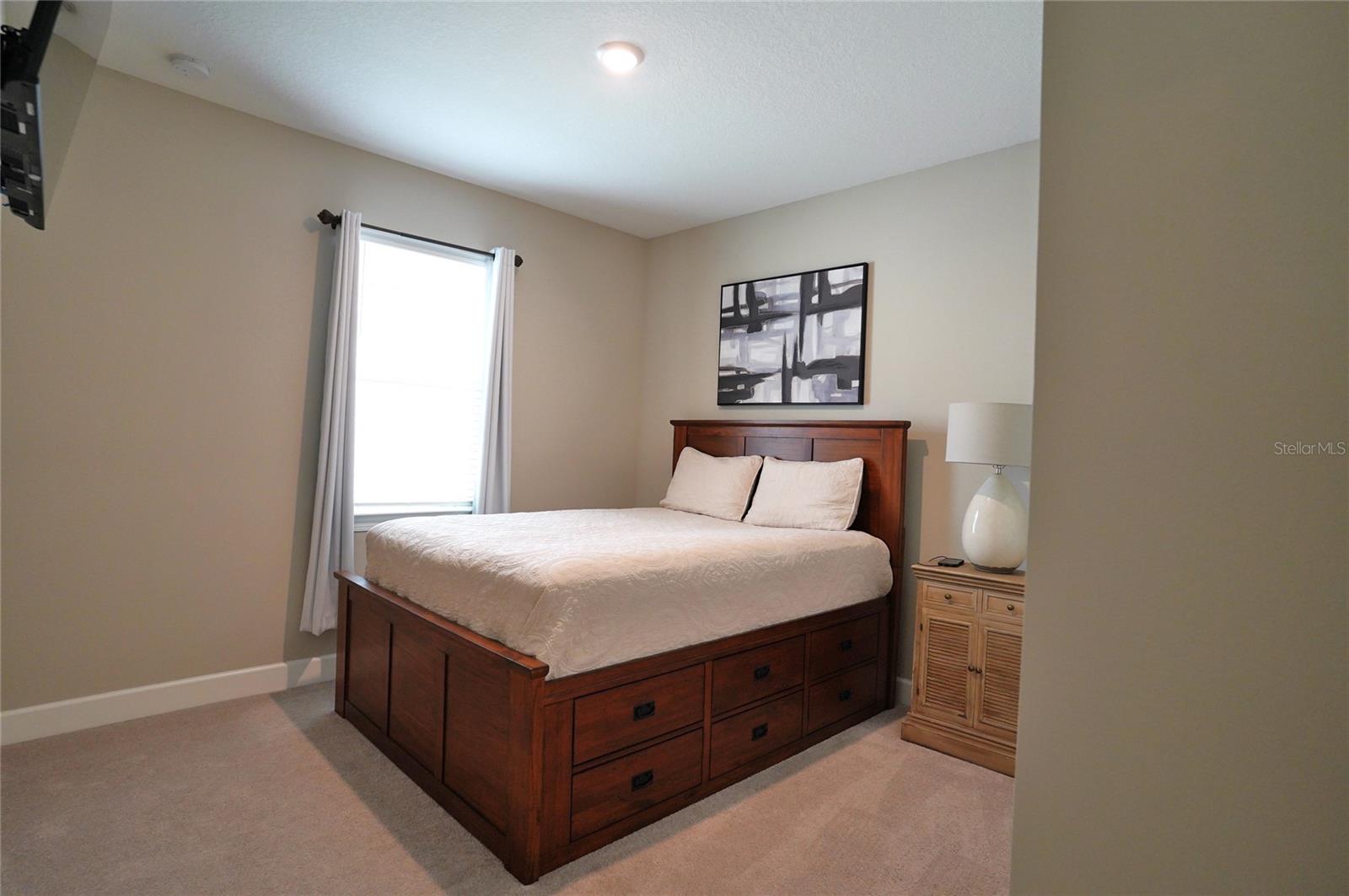 Image 29 of 100 For 286 Daylily Boulevard